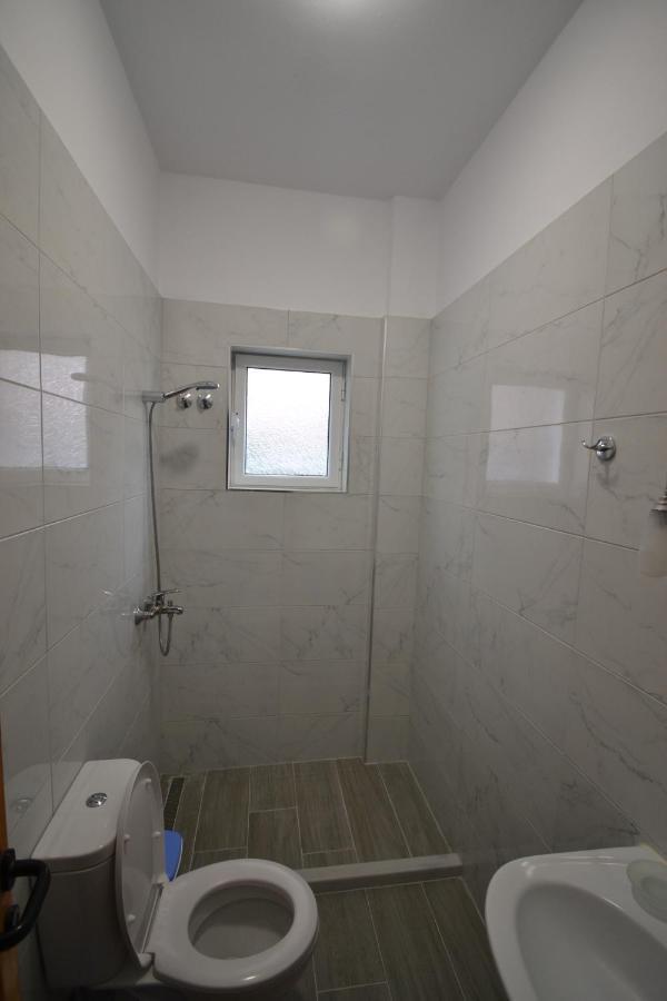 Little Cozy Apartment 1 Sarandë 外观 照片